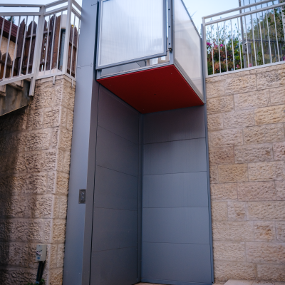 מעלון אנכי ללא פיר